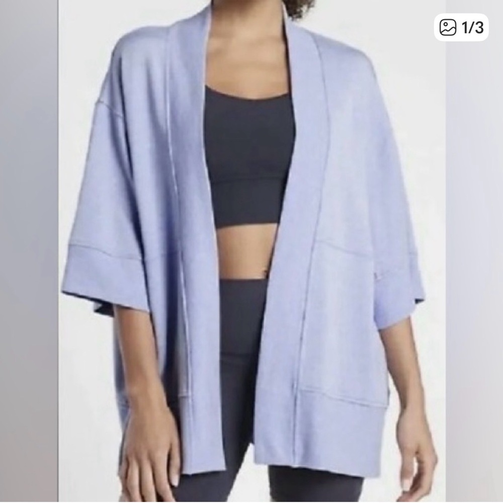 Athleta Lotus Wrap blue Heather